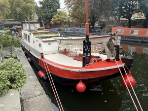 G1 Dutch Barge